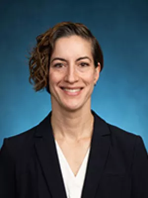 Barbara Hamilton headshot